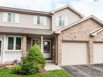 Semi Detached with x Bedrooms, x Bathrooms