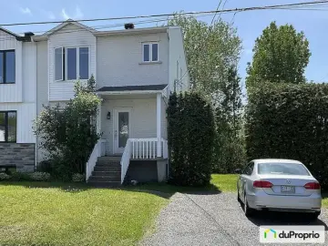 Semi Detached with x Bedrooms, x Bathrooms
