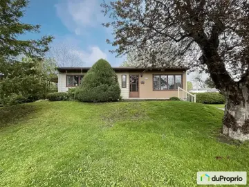 Detached House with x Bedrooms, x Bathroom