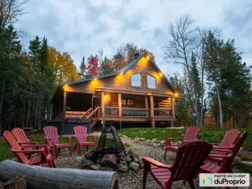 Cottage with x Bedrooms, x Bathrooms