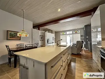 Multi Family with x Bedrooms, x Bathrooms