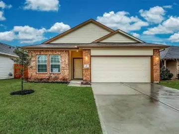 Detached House with x Bedrooms, x Bathrooms