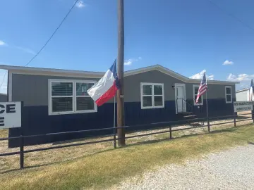 Detached House with x Bedrooms, x Bathrooms