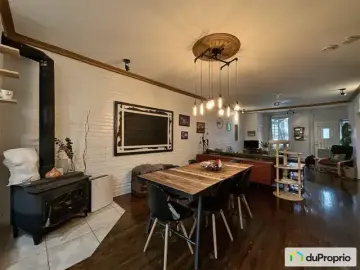 Multi Family with x Bedrooms, x Bathroom