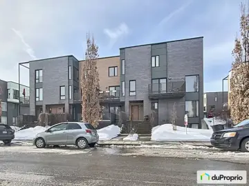 Condominium with x Bedrooms, x Bathroom