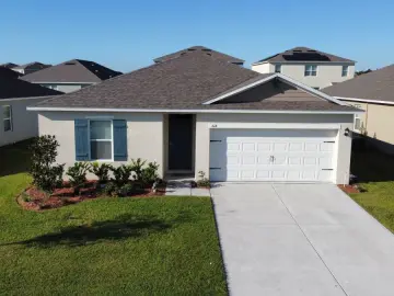 Detached House with x Bedrooms, x Bathrooms