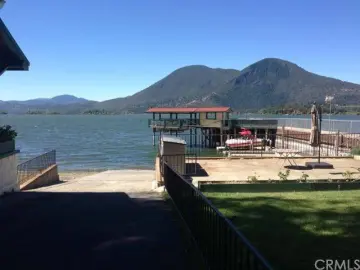 Multi Family with x Bedrooms, x Bathrooms