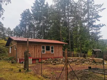 Cottage with xxx sqft, x Bedroom, x Bathroom