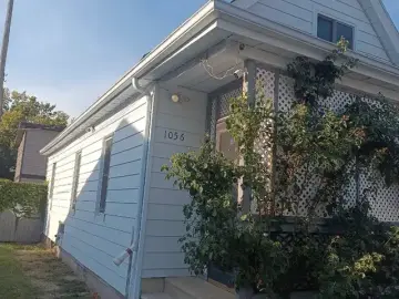 Detached House with x Bedrooms, x Bathroom