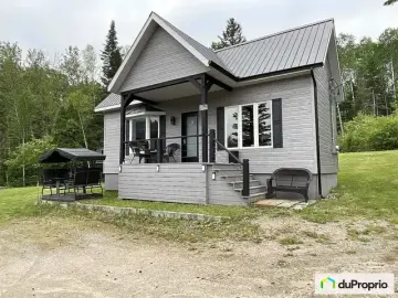 Cottage with x Bedroom, x Bathroom
