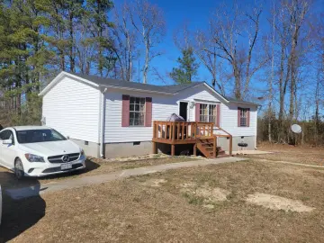 Detached House with xxxx sqft, x Bedrooms, x Bathroom