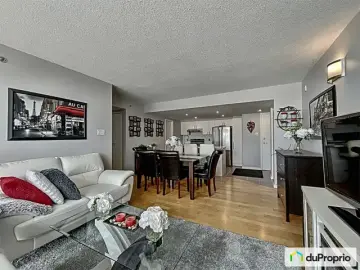 Multi Family with x Bedrooms, x Bathroom