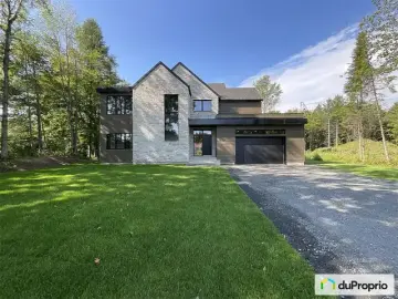 Land with x Bedrooms, x Bathrooms