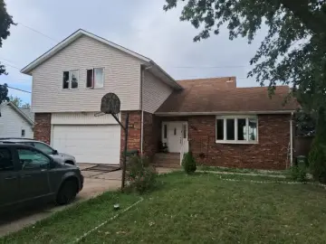 Multi Family with xxxx sqft, x Bedrooms, x Bathrooms
