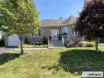 Land with x Bedrooms, x Bathrooms