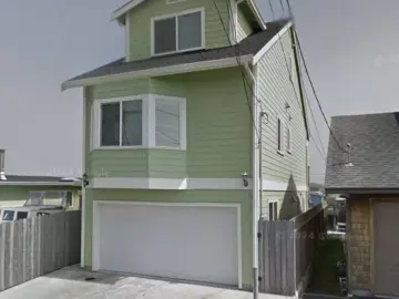 Detached House with xxxx sqft, x Bedroom, xx Bathroom