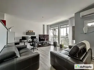 Land with x Bedroom, x Bathroom