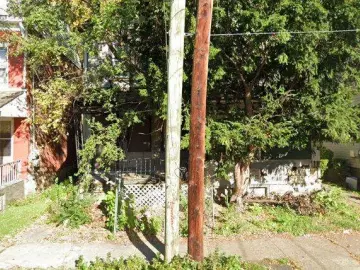 Detached House with xxxx sqft, x Bedrooms, x Bathroom