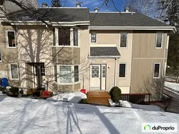 Condominium with x Bedrooms, x Bathroom