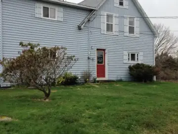 Detached House with x Bedrooms, x Bathroom