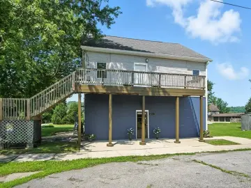 Detached House with xxxx sqft, x Bedrooms, x Bathroom