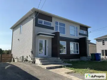 Land with x Bedrooms, x Bathroom
