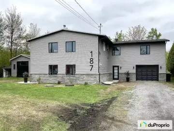 Detached House with x Bedrooms, x Bathroom
