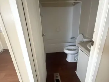 Land with x Bedrooms, x Bathroom
