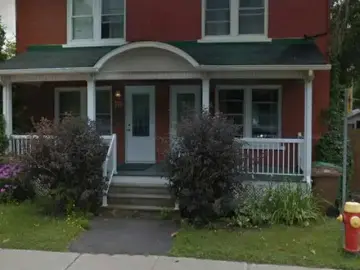 Multi Family with x Bedrooms, x Bathroom