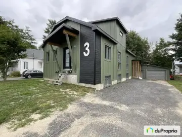 Multi Family with x Bedrooms, x Bathrooms