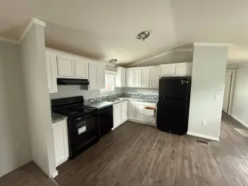 Land with xxx sqft, x Bedrooms, x Bathrooms