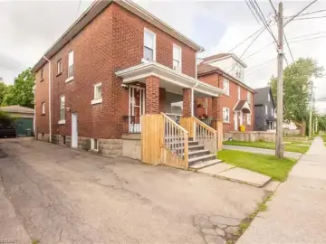 Multi Family with x Bedrooms, x Bathrooms
