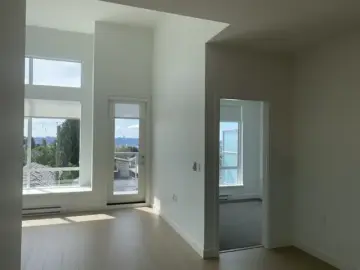 Detached House with xxx sqft, x Bedrooms, x Bathrooms