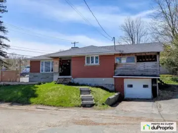 Detached House with x Bedrooms, x Bathroom