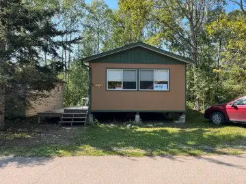 Cottage with x Bedrooms, x Bathroom