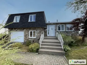Detached House with x Bedrooms, x Bathroom