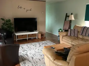 Detached House with x Bedrooms, x Bathrooms