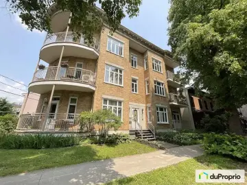 Condominium with x Bedrooms, x Bathroom