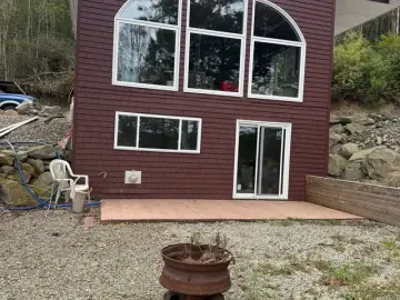 Cottage with x Bedroom, x Bathroom