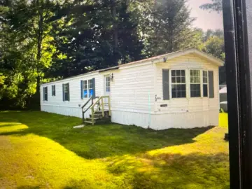 Detached House with xxx sqft, x Bedrooms, x Bathroom