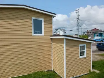 Detached House with xxxx sqft, x Bedrooms, x Bathroom