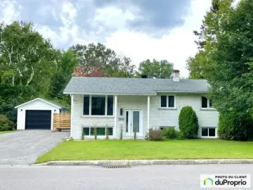 Detached House with x Bedrooms, x Bathrooms