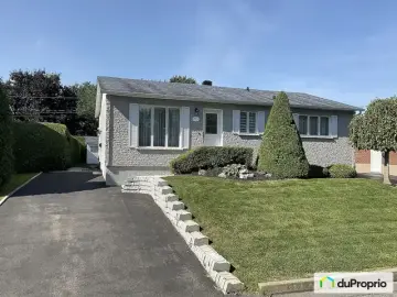 Land with x Bedrooms, x Bathrooms