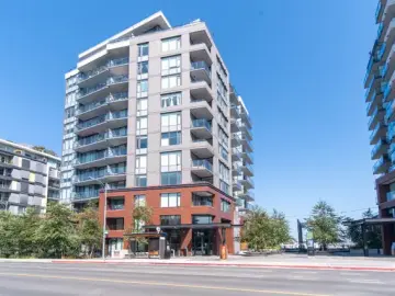 Condominium with xxx sqft, x Bedroom, x Bathroom