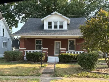 Detached House with xxxx sqft, x Bedrooms, x Bathroom