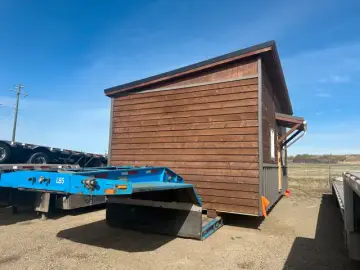 Detached House with x Bedroom, x Bathroom
