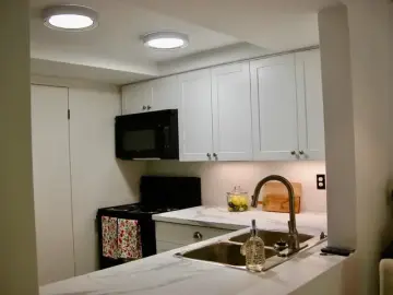 Detached House with xxx sqft, x Bedroom, x Bathroom