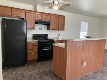 Detached House with x Bedrooms, x Bathrooms