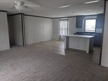 Detached House with xxxx sqft, x Bedrooms, x Bathroom