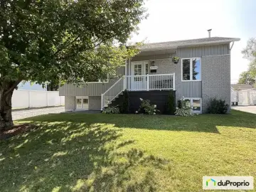 Land with x Bedrooms, x Bathrooms